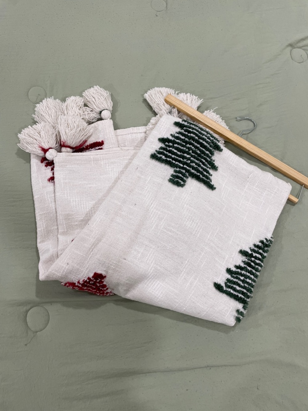 Rachel Zoe White Throw Blanket with Green and Red Tree Accents